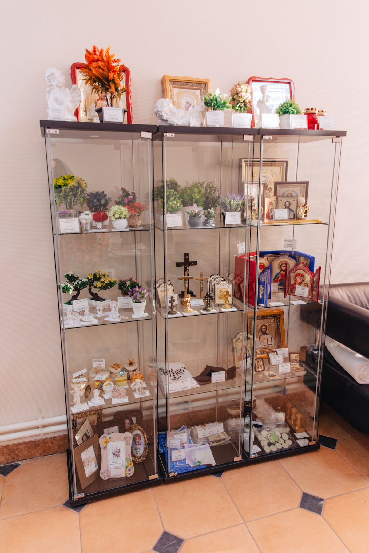 Купить ритуальные принадлежности в Барнаульском крематории